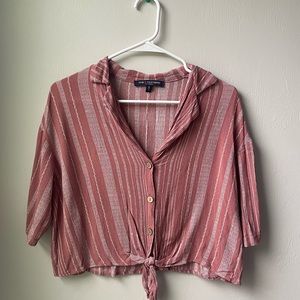 Cropped striped pink blouse